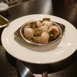 オステリア ブッコ - エスカルゴのオーブン焼　パセリバター　サンブーカ風味　１１００円