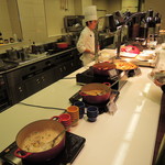 ライブキッチン COOKA - 今(2月)は「トルコフードブッフェ」をやってるんだよ。
      