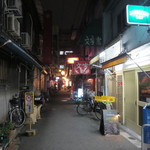 ジェムソンバー - 前の通り