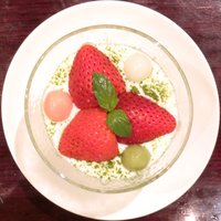過門香 赤坂溜池山王店 - <'15/06/26撮影>宇治抹茶杏仁豆腐 842円