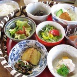 古母里 - 日替わり定食900円。2015年。おすすめです。