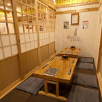 Izakaya Sen - 8名様までの座敷席は、少人数のご会合に最適です。