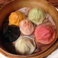 China Four Seasons 六本木店 - 小籠包(1,180円)