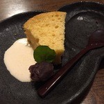 くずし割烹花々 - デザート(きなこシフォン)