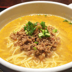 中国名菜 錦 - 担々麺(お漬物・豆腐・デザート付)　800円