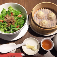 京鼎樓 HANARE店 - 担々冷麺セット(小籠包付き)　1,200円