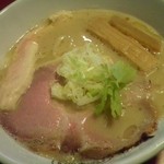 らぁ麺 とうひち - 鶏白湯大盛り