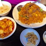 鴻福餃子酒場 - 辛口炒飯
