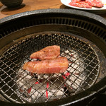 炭火焼肉　萬まる - カルビ