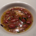 ラ ソスタ - ヒラタケとうずら豆のスープ