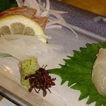 Tenkuni - 刺身盛り合わせ(いさき・イカ・鯛)
