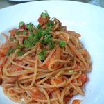 トマトソースシーフード系パスタ