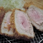 とんかつ いわい - 2015/6　断面はお見事