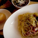 GB style-cafe - ベーコンと彩り野菜のオリーブ生パスタ