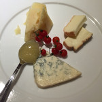 2Leoni - チーズの盛り合わせ 2015.06