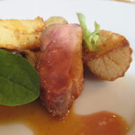 カーヴ・ド・コンマ - フランス産の鴨