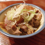 Sakanaryouri Taishuukappou Torori - お通し 牛スジ煮込み