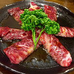 炭火焼肉 やまもと - カルビ