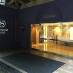 Grand Walkerhill - 入口