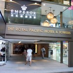 The Royal Pacitic Hotel & Towers - 