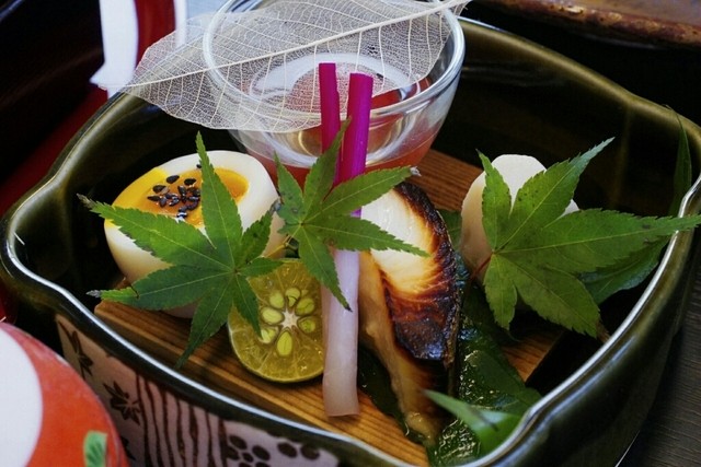 割烹ひさごや 沖縄市 懐石 会席料理 食べログ