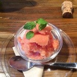 カフェ ラン イントゥ - 単品のデザート  ブラッドオレンジのシャーベット