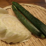 宮崎県日南市 塚田農場 - お通しの野菜　味噌につけて食べる