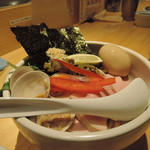 むぎとオリーブ - 特製 鶏と蛤の濃厚つけ麺 大　ズームアップ