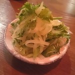 うるま食堂 - 青パパイヤとパクチーのナムル