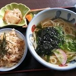 お食事処　山下 - 平日限定のランチ 520円