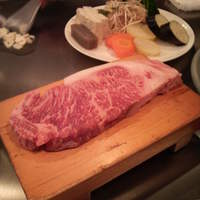 和黒 北野坂本店 - ランチのお肉