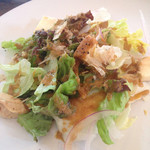 洋鍋レスト チェルカドーレ - サラダ♥︎チーズも沢山入ってめっちゃ美味しい♥︎♥︎♥︎