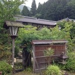 比良山荘 - 駐車場入口