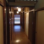 比良山荘 - 2階廊下