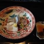 比良山荘 - 鮎の洗いは醤油で