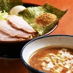 横浜家系ラーメン 孝太郎 - 