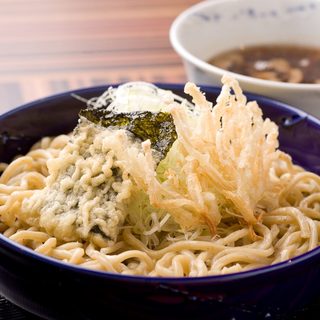 噛むほどおいしい♪麦芽麺の鴨出汁つけ麺