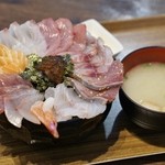 海鮮丼てんや - 料理写真: