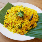 ヴェヌス サウス インディアン ダイニング - レモン・ライス(800円) 豆がバキバキ・・・。