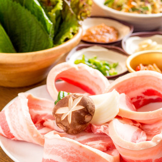 【ソジュに合う肉の代表例は】サムギョプサル
