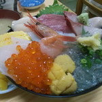 にし与 - にし与丼