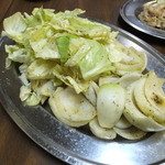 炭火ホルモン壱 - キャベツ＆玉ねぎ