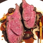 CLOUD NINE - 料理写真:蝦夷鹿 背肉のロースト