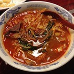 ラーメンここだ家 - ホルモン・ラーメン（800円）