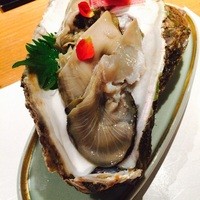 本等鮨 海馬 本店 - 岩牡蠣ちゃ～ん♡