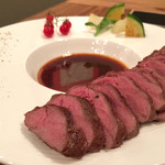 和フレンチバル村塾 - カンガルー肉のロースト