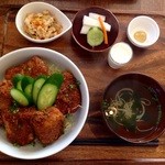 kitchen soya - 凍り豆腐のカツ丼♪