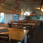 びすとろMARU - 人が歩くと揺れる店内