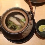 Sushi Sugama - 松茸の土瓶蒸し