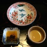 比良山荘 - 醤油と酢みそで